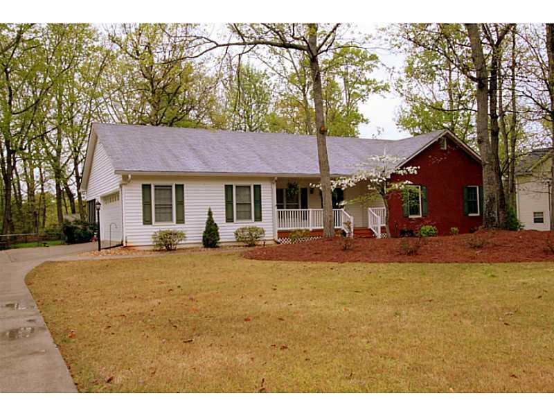 5592 Frontier Walk Lane, Buford, GA 30518 — most recent listing photo
