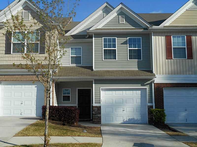 4695 Beacon RIdge Lane 4695, Flowery Branch, GA 30542 — most recent listing photo