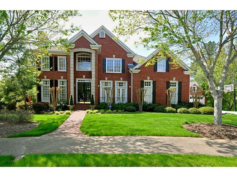 5 bedroom, 4,147 sq ft single family residence sold at 4388 Creek Wood Close, Atlanta, GA 30342