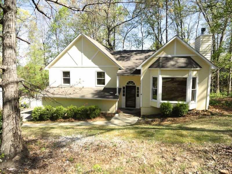 1957 Chartwell Court, Marietta, GA 30066 — most recent listing photo