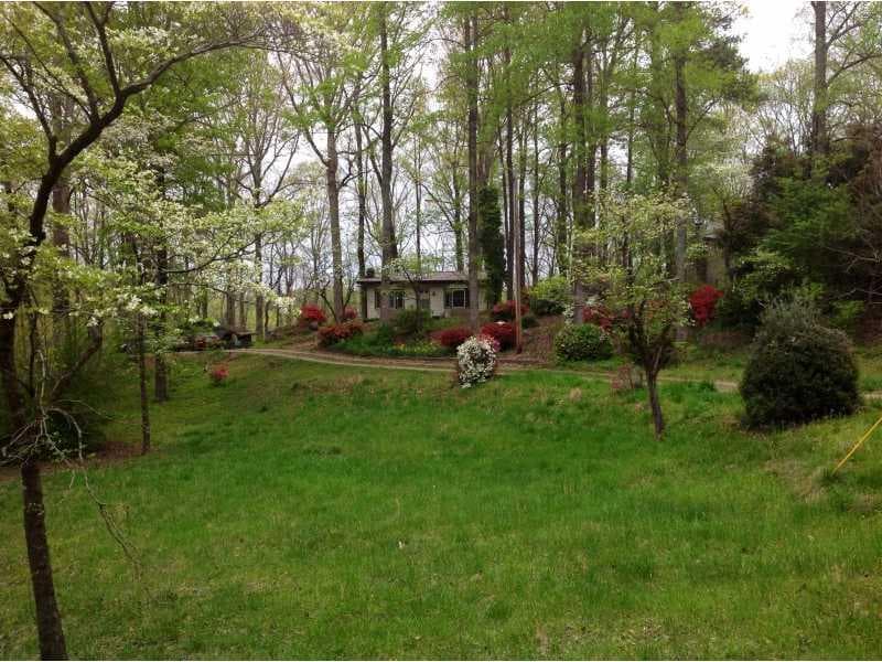 2 bedroom single family residence sold at 8780 Bay Drive, Gainesville, GA 30506