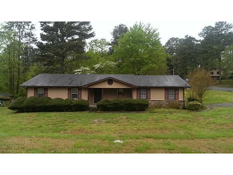 4005 Huddersfield Drive, Snellville, GA 30039 — most recent listing photo