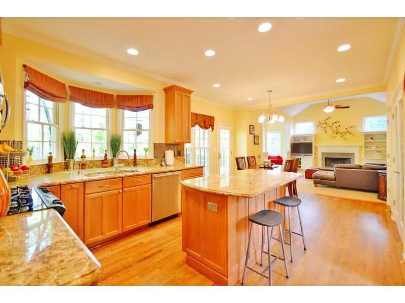 4 bedroom, 3,360 sq ft single family residence sold at 1840 Crestvale Place, Atlanta, GA 30345