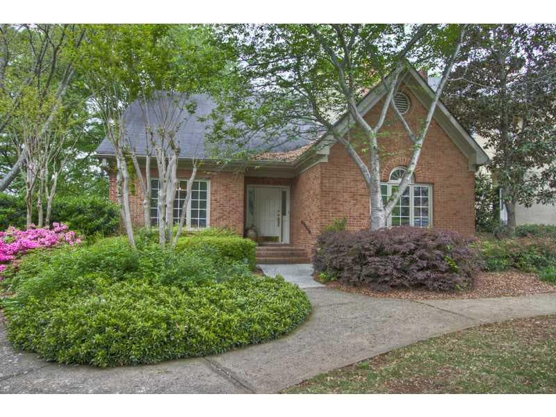 14 Paces West Drive 14, Atlanta, GA 30327 — most recent listing photo