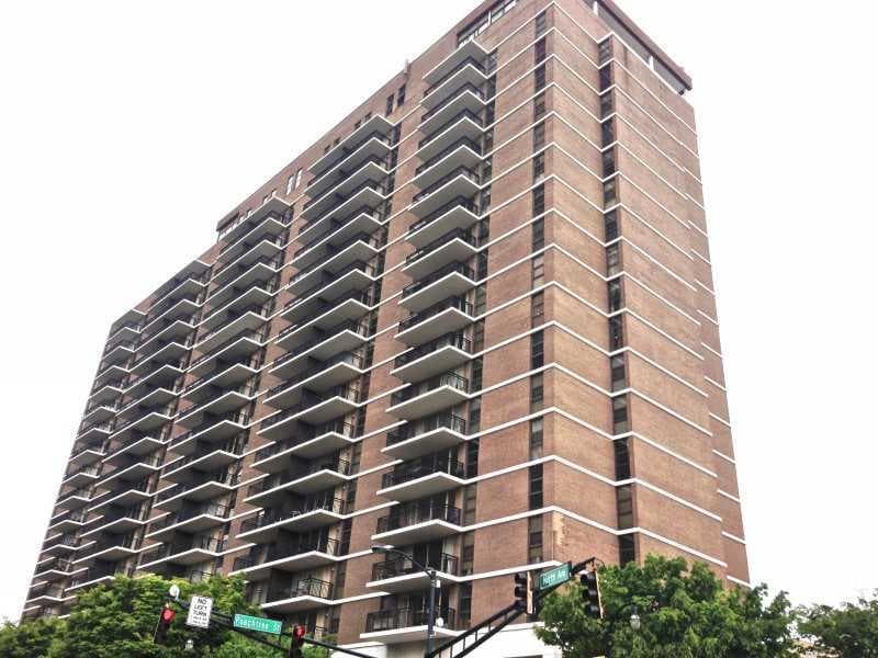 1 bedroom, 655 sq ft condominium sold at 620 Peachtree Street 416, Atlanta, GA 30308