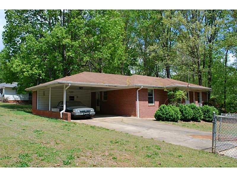 3 bedroom single family residence sold at 4527 Duncan Drive, Sugar Hill, GA 30518