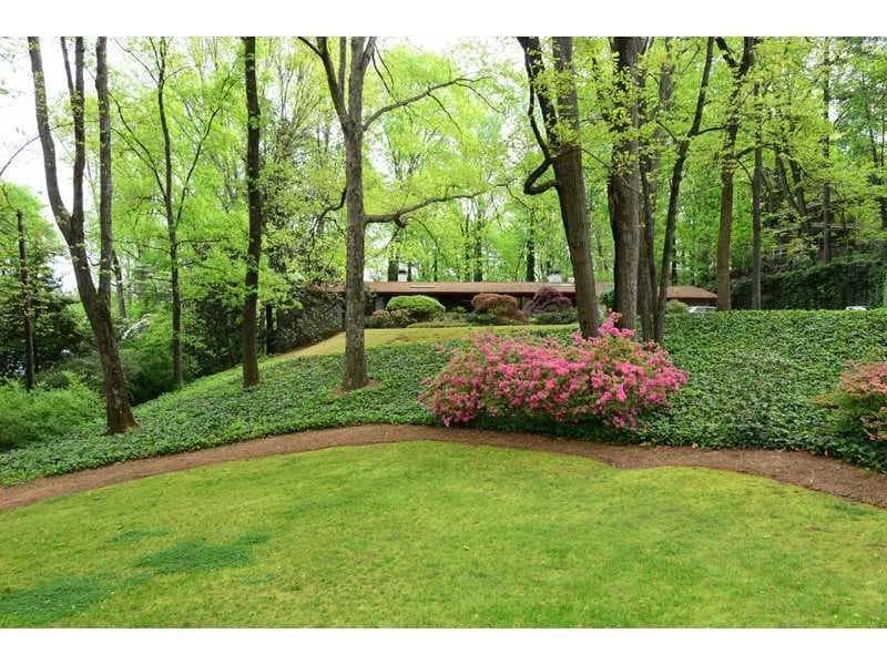 90 Stewart Drive, Sandy Springs, GA 30342 — most recent listing photo