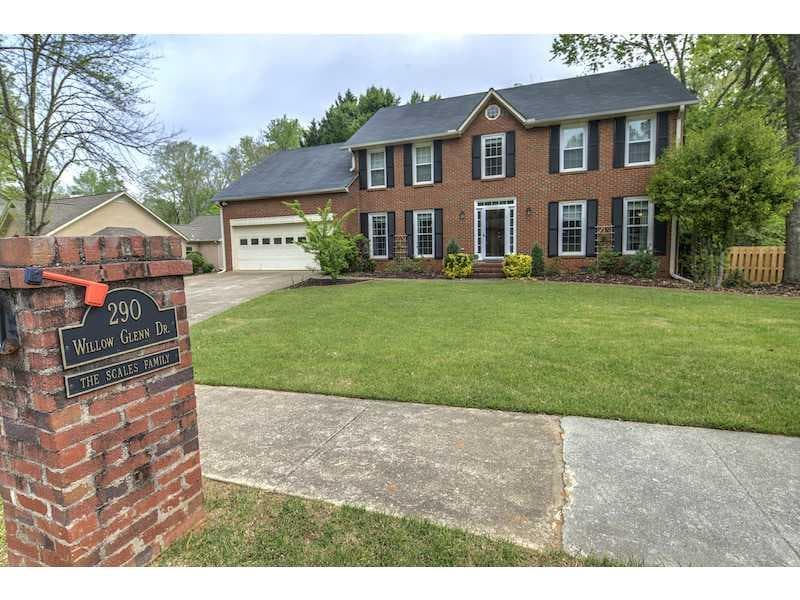 290 Willow Glen Drive, Marietta, GA 30068 — most recent listing photo