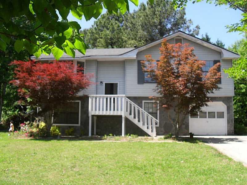 3 bedroom single family residence sold at 1713 YOUNG Road, Lithonia, GA 30052