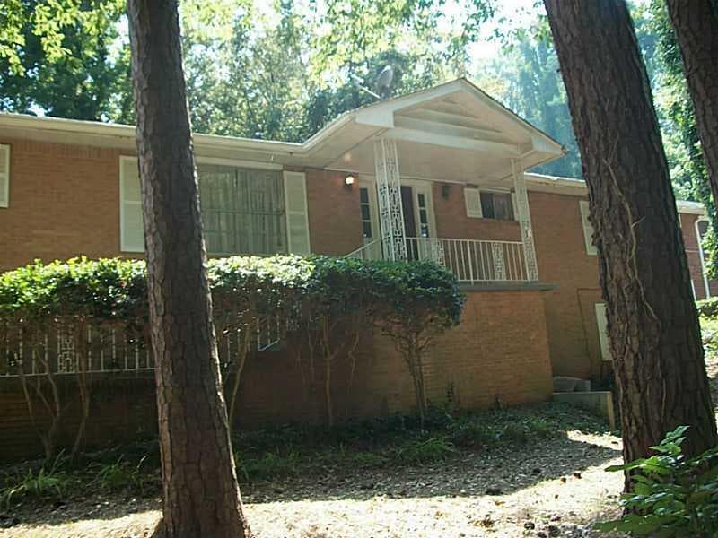 2126 Beecher Circle, Atlanta, GA 30311 — most recent listing photo