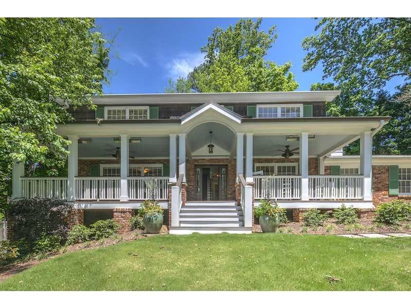 4 bedroom, 2,601 sq ft single family residence sold at 4261 Beverly Lane, Atlanta, GA 30342