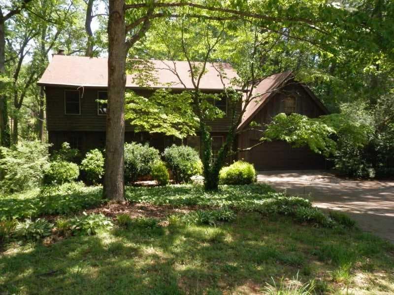 5 bedroom, 2,389 sq ft single family residence sold at 345 Chaffin Ridge Court, Roswell, GA 30075