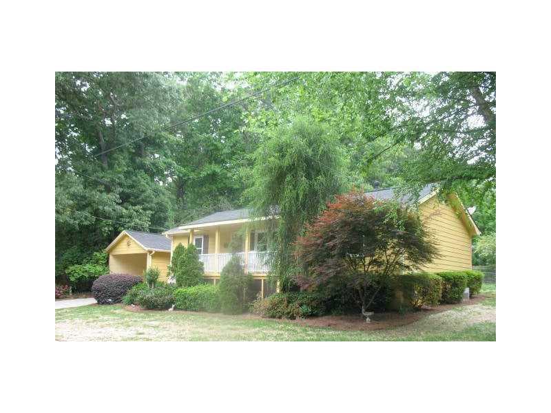 3 bedroom single family residence sold at 4538 Dahlia Drive, Pine Lake, GA 30072