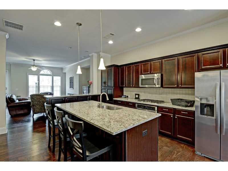 451 Alderwood Street 451, Sandy Springs, GA 30328 — most recent listing photo