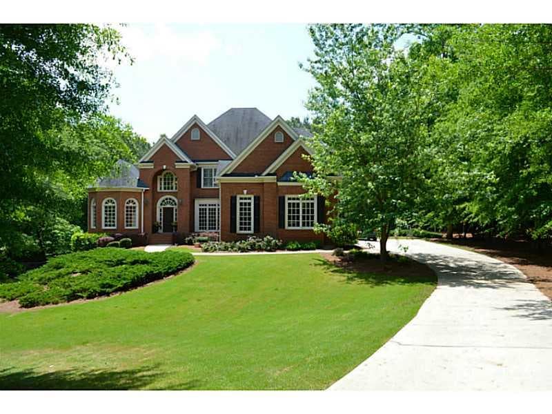 4 bedroom, 5,092 sq ft single family residence sold at 111 Smith Forest Lane, Alpharetta, GA 30004