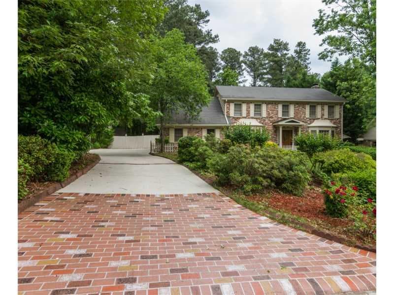 5 bedroom single family residence sold at 4700 Pine Acres Court, Dunwoody, GA 30338
