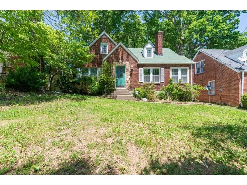 4 bedroom, 1,920 sq ft single family residence sold at 475 Mellview Avenue, Atlanta, GA 30310