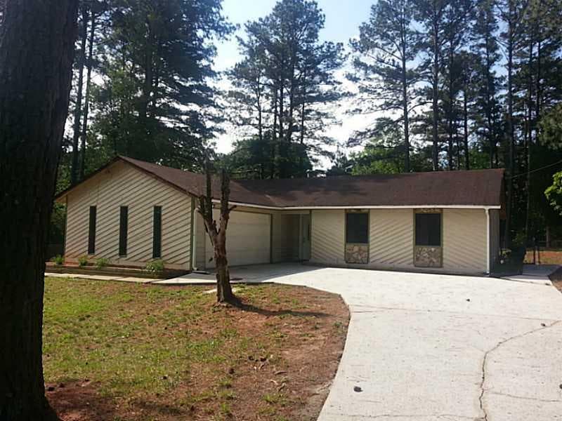 4112 Cumberland Drive, Snellville, GA 30039 — most recent listing photo