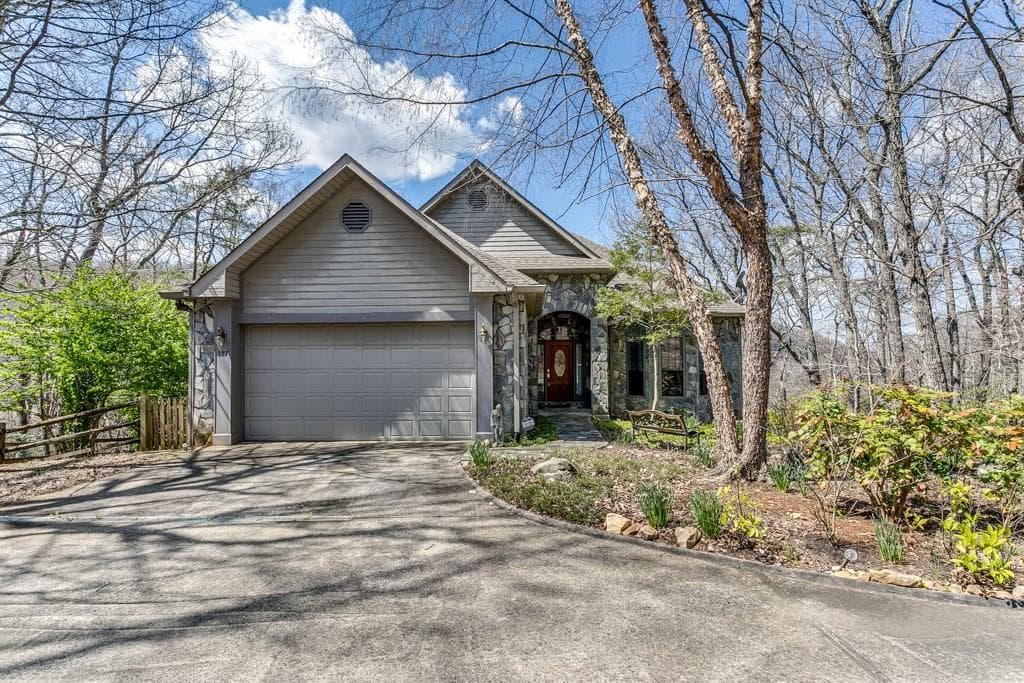 187 Fairway Drive, Jasper, GA 30143 — most recent listing photo
