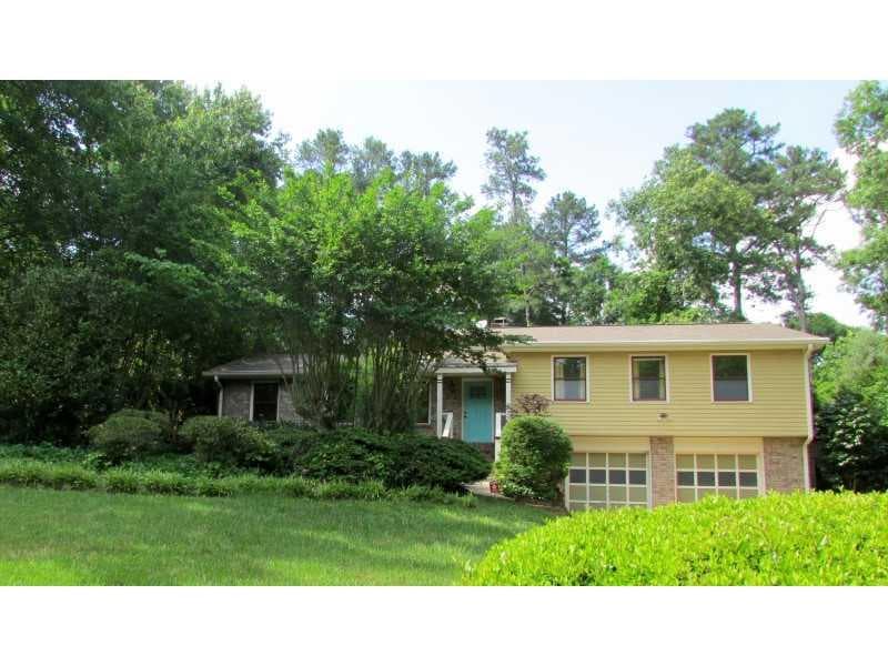3910 Stonegate Drive, Atlanta, GA 30340 — most recent listing photo