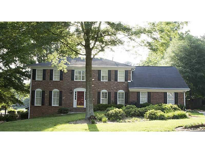 5135 Wellshire Place, Dunwoody, GA 30338 — most recent listing photo