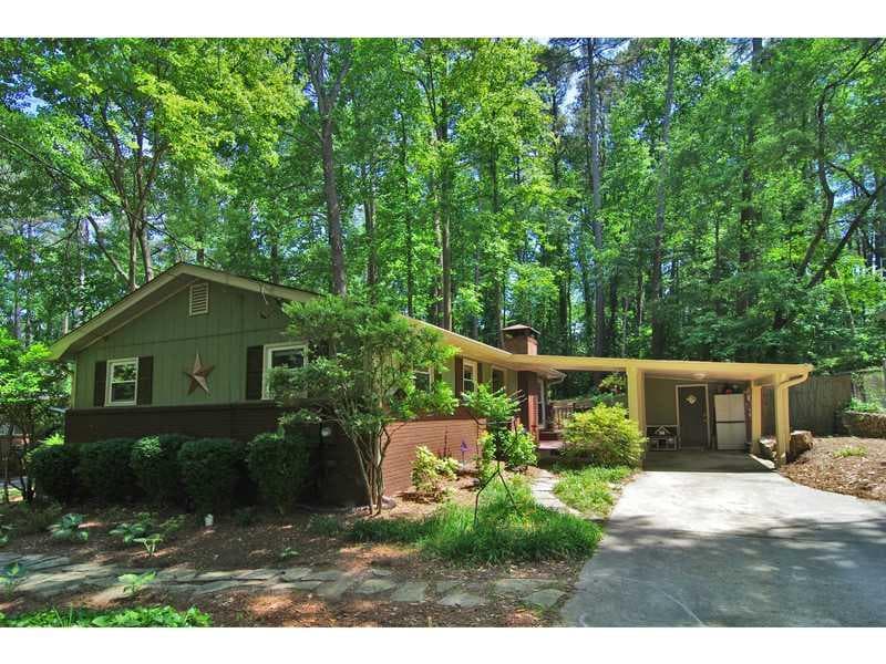 3 bedroom, 1,132 sq ft single family residence sold at 2216 Drew Valley Road, Atlanta, GA 30319