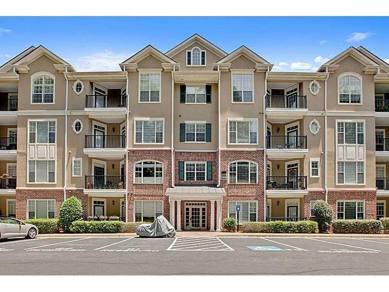 2 bedroom, 1,082 sq ft condominium sold at 2303 Stratford Commons 2303, Decatur, GA 30033