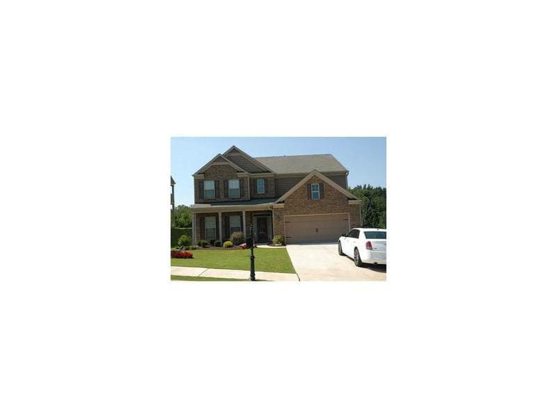 4 bedroom, 3,085 sq ft single family residence sold at 5425 Kings Hill Drive, Cumming, GA 30040
