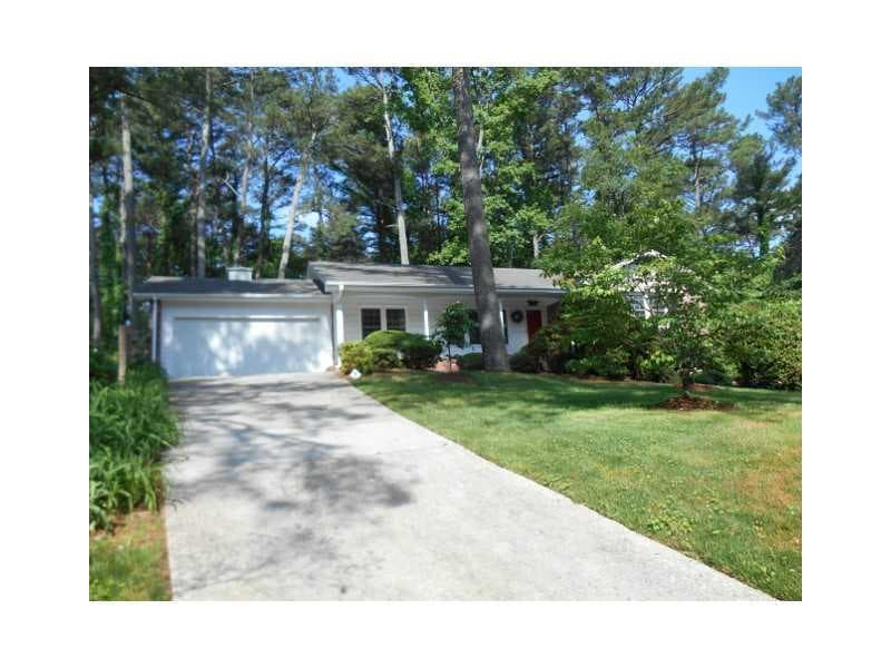 3 bedroom, 1,813 sq ft single family residence sold at 2516 Hawthorne Drive, Atlanta, GA 30345