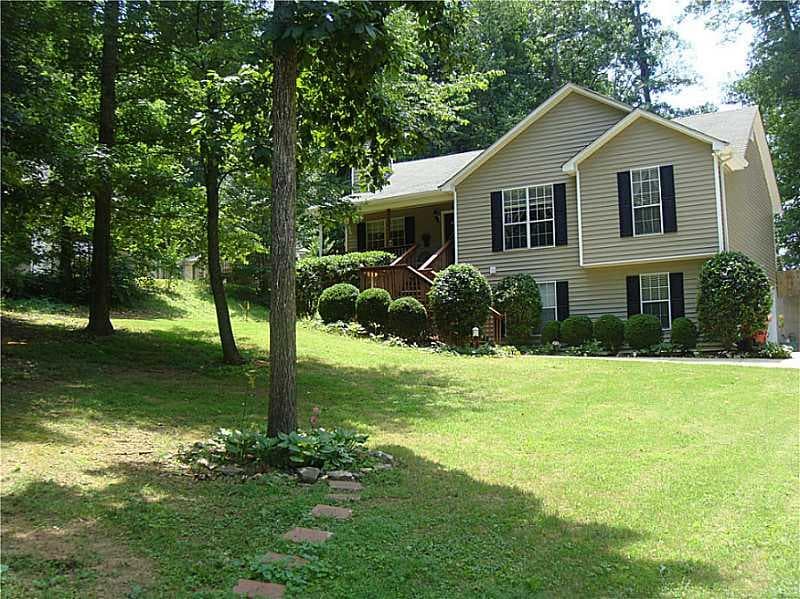 3 bedroom single family residence sold at 7710 Bethel Road, Gainesville, GA 30506