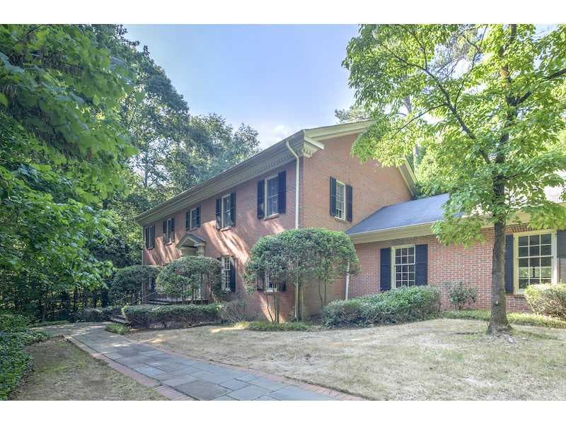 6 bedroom single family residence sold at 225 Blackland Road, Atlanta, GA 30342