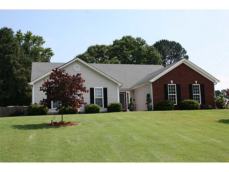 4 bedroom, 2,252 sq ft single family residence sold at 2502 Indian Bluffs Drive, Dacula, GA 30019