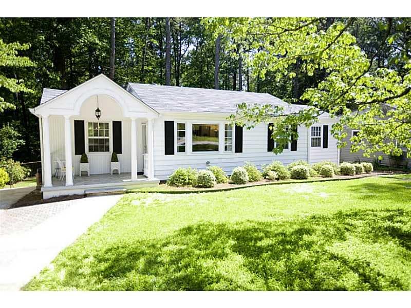 3 bedroom, 1,200 sq ft single family residence sold at 1943 Shalimar Drive, Atlanta, GA 30345