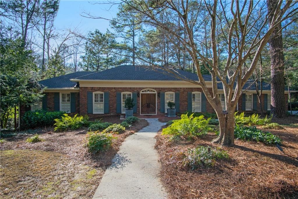 4 bedroom, 4 bathroom, 3,100 sq ft single family residence sold at 508 Tuxedo Forest Drive, Atlanta, GA 30342