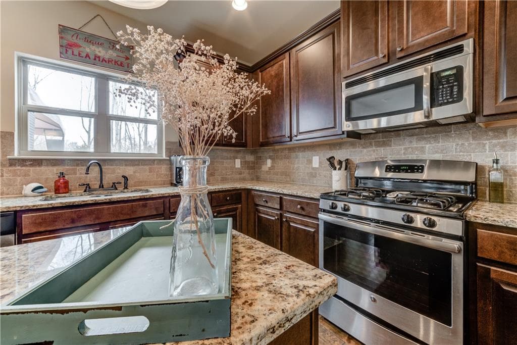 6080 Stillwood Lane, Cumming, GA 30041 — most recent listing photo