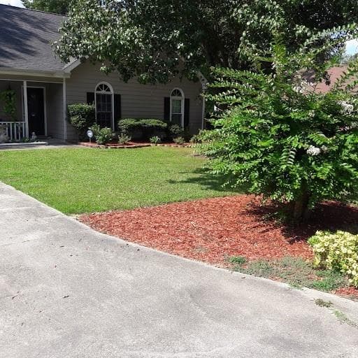 3 bedroom, 2 bathroom, 1,405 sq ft single family residence sold at 1275 Burning Bush Drive, Loganville, GA 30052