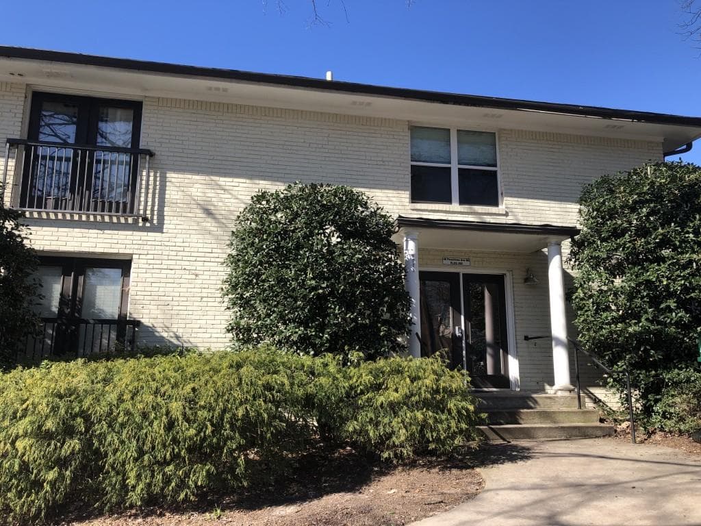 1 bedroom, 1 bathroom, 558 sq ft condominium sold at 48 Peachtree Avenue 412, Atlanta, GA 30305