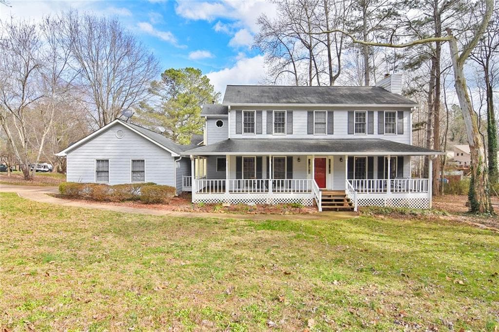 3 bedroom, 3 bathroom, 1,800 sq ft single family residence sold at 2036 Lance Court, Marietta, GA 30062