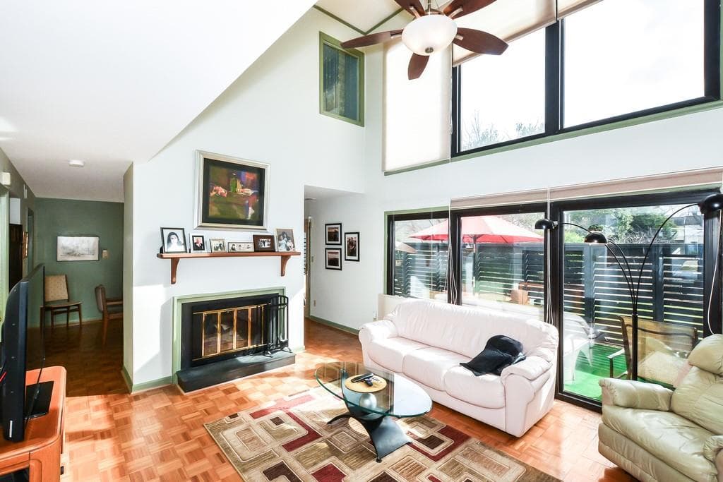 43 Forrest Place, Sandy Springs, GA 30328 — most recent listing photo