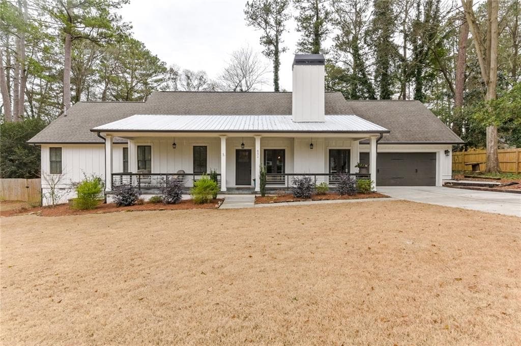 3 bedroom, 2 bathroom, 2,240 sq ft single family residence sold at 651 Scott Circle, Decatur, GA 30033