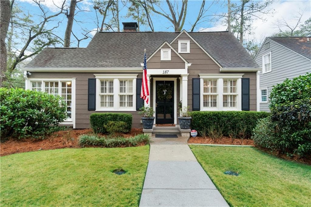 4 bedroom, 3 bathroom, 2,200 sq ft single family residence sold at 187 Eureka Drive, Atlanta, GA 30305