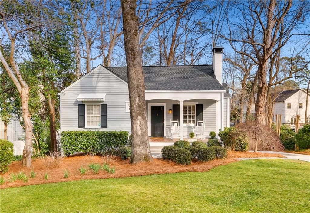 3 bedroom, 2 bathroom, 1,729 sq ft single family residence sold at 2061 Cottage Lane, Atlanta, GA 30318