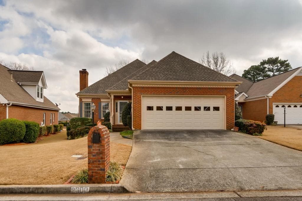 3 bedroom, 2 bathroom, 1,876 sq ft single family residence sold at 2300 Burlington Lane, Snellville, GA 30078