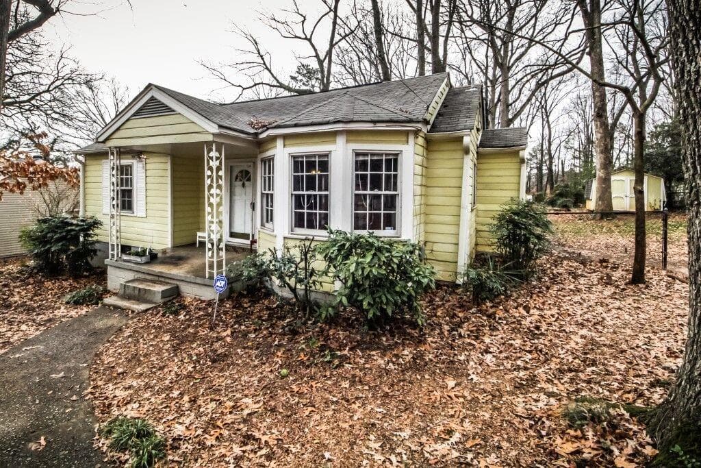 640 Northern Avenue, Clarkston, GA 30021 — most recent listing photo