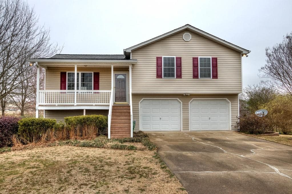 1046 EUHARLEE Road, Euharlee, GA 30145 — most recent listing photo