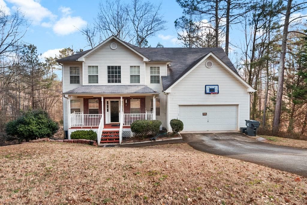 550 Woodrow Drive, Lawrenceville, GA 30043 — most recent listing photo