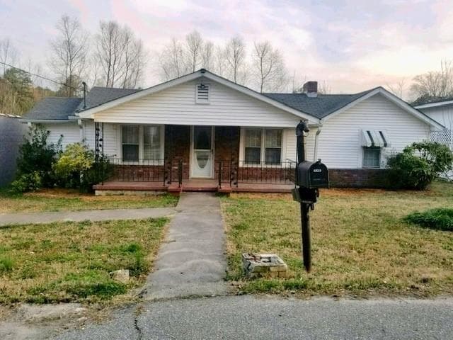 2 bedroom, 1 bathroom, 1,246 sq ft single family residence sold at 4929 PRATHER Street, Acworth, GA 30101