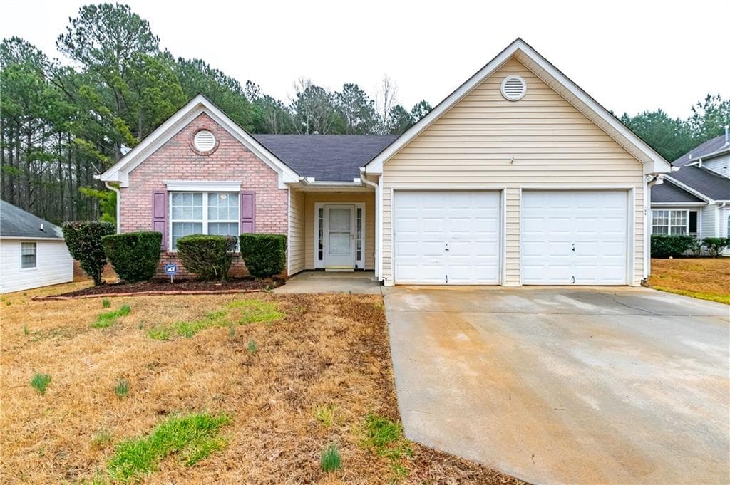 156 Goldleaf Drive, Hampton, GA 30228 — most recent listing photo