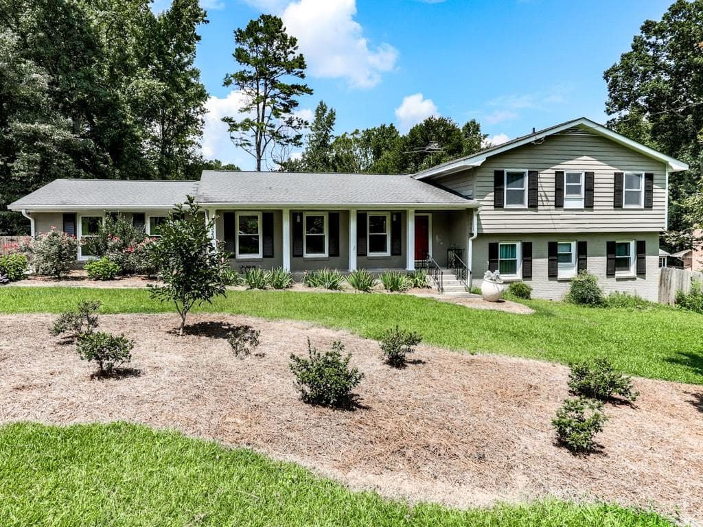 3320 Hickory Crest Dr. NW, Marietta, GA 30064 — most recent listing photo