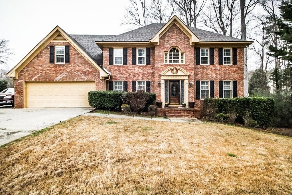 5011 Oak Tree Lane, Stone Mountain, GA 30087 — most recent listing photo